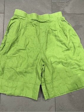 Vintage United Colors Of Benetton Women's High Waist Lime Green Linen Shorts